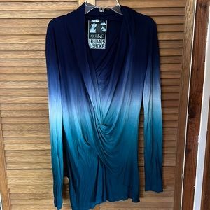 Young Fabulous & Broke top xs